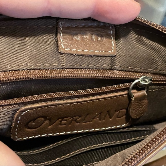 Cowhide wristlet w/coin purse - Picture 4 of 6